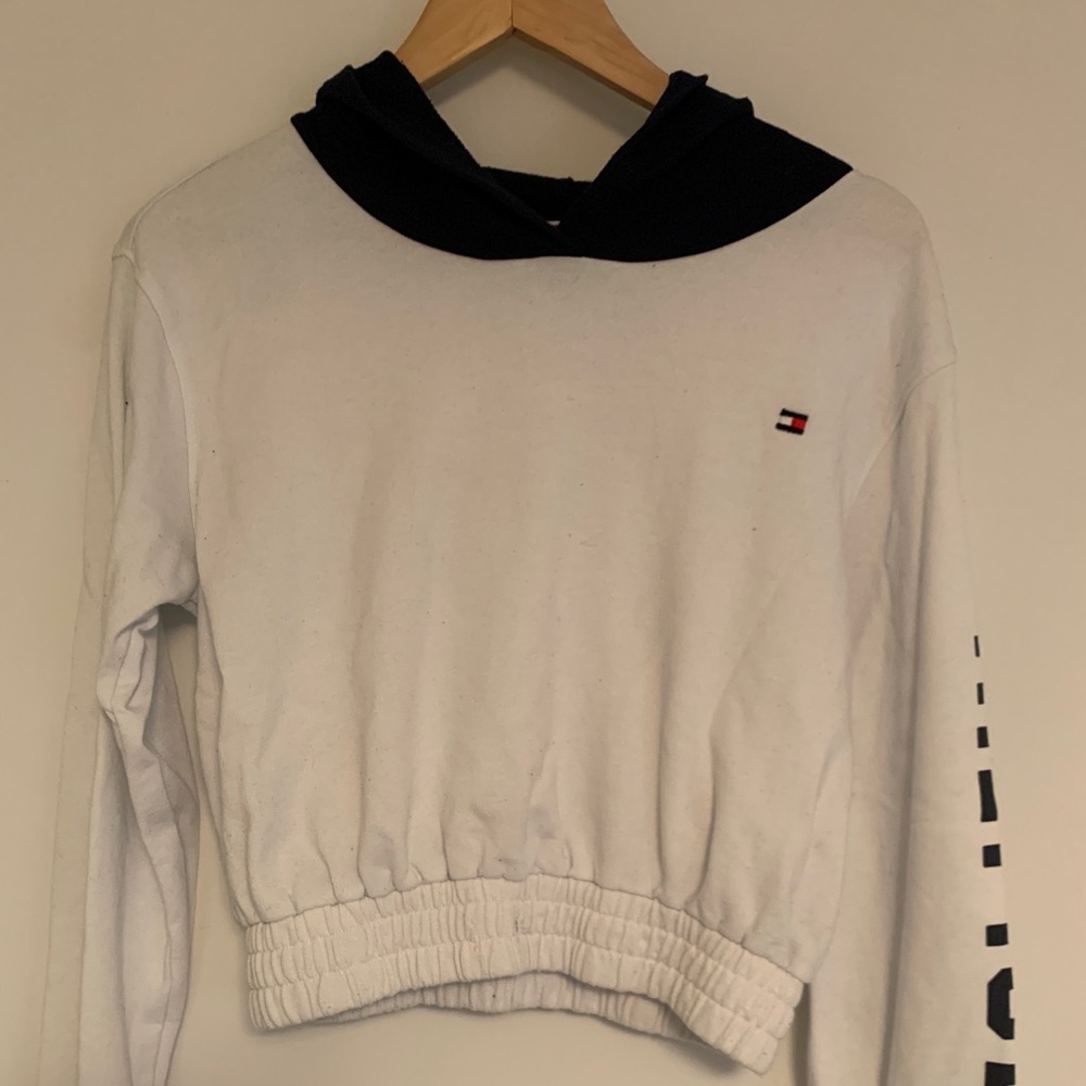 Tommy Hilfiger cropped sweater